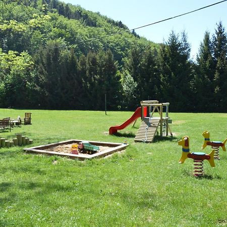 Mobilheim Kemp Rožnov pod Radhoštěm Buitenkant foto